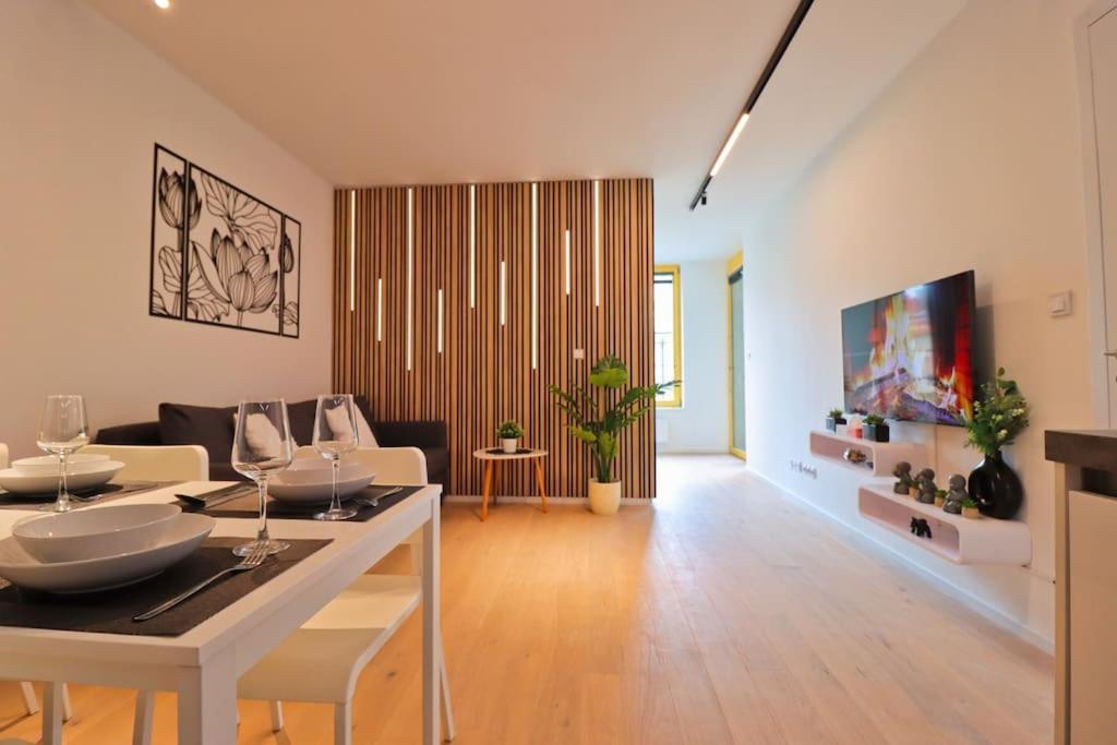 Apartament The Peony In Smichov, 5